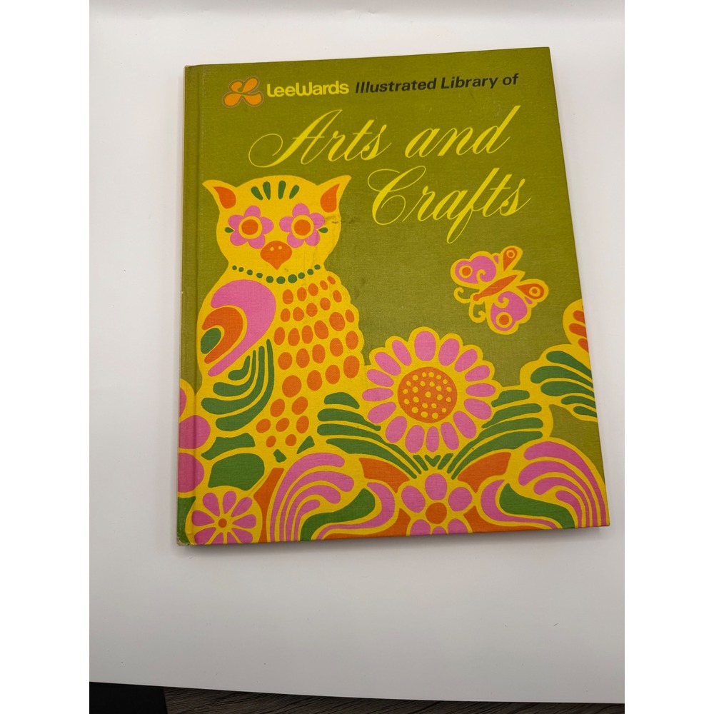 Vintage 1974 LeeWards‎ Illustrated Library of Arts and Crafts Vol III Hardcover